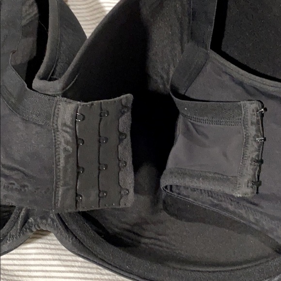 Cacique black underwire bra 42H - Picture 3 of 6